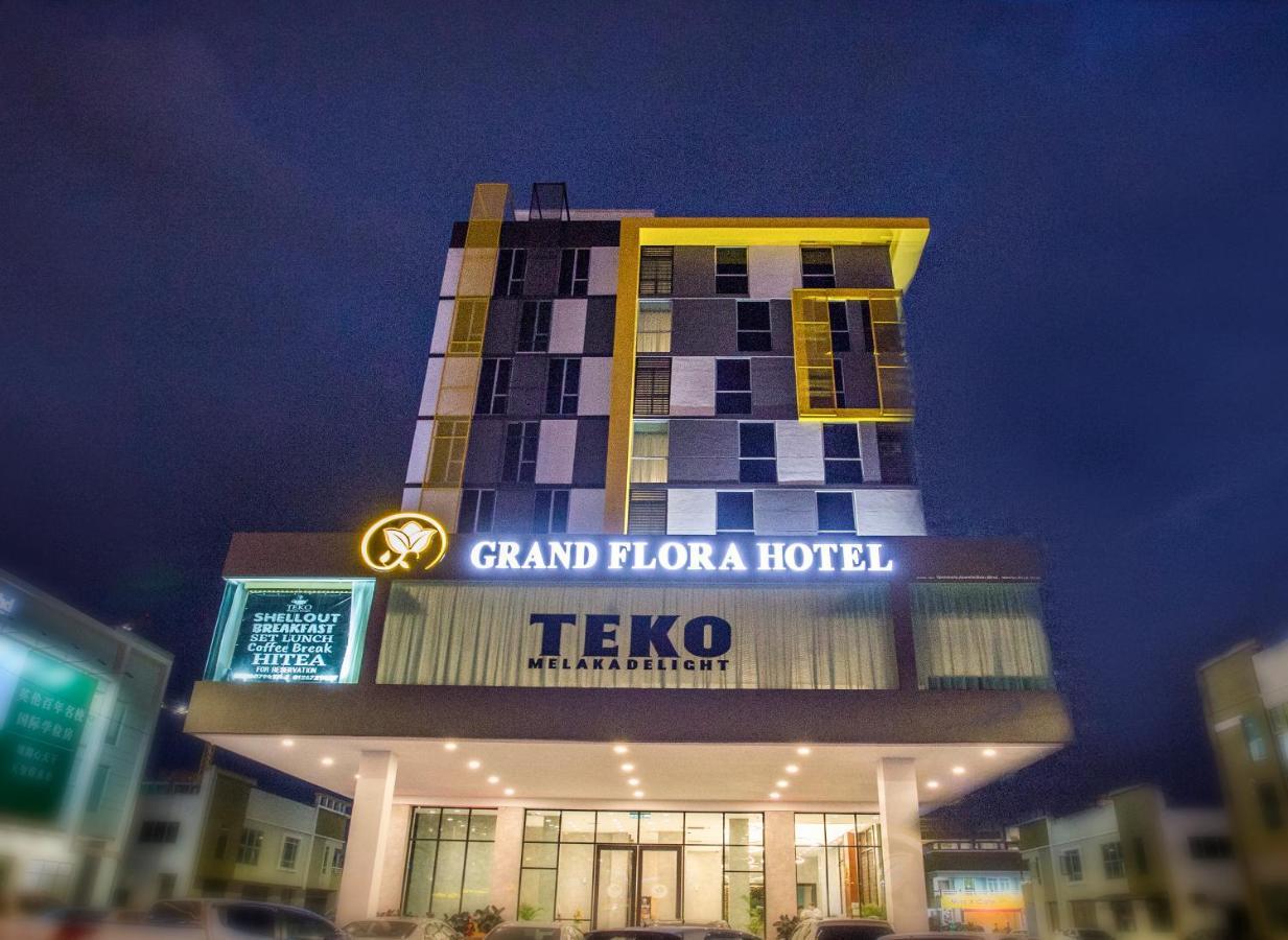 Grand Flora 3*